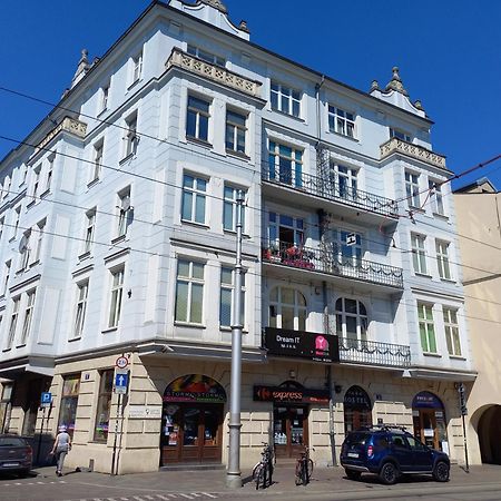 Jewish Quarter - Old Town Apartments Краков Экстерьер фото